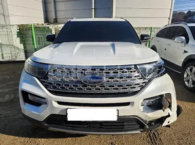 Photo 1 of 12: 2020 Ford Explorer 2.3 — Korean insurance auction