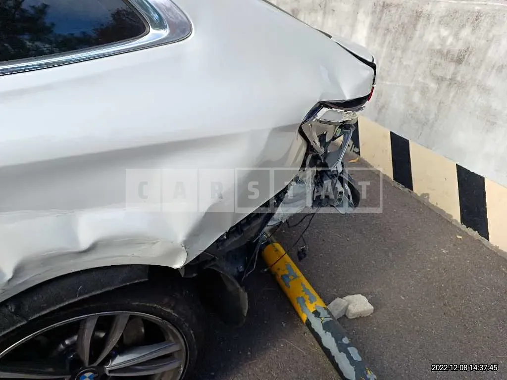 Photo 2 of 23: 2021 BMW 620d xDrive, VIN WBAJY0108MCH11851 — Korean insurance auction