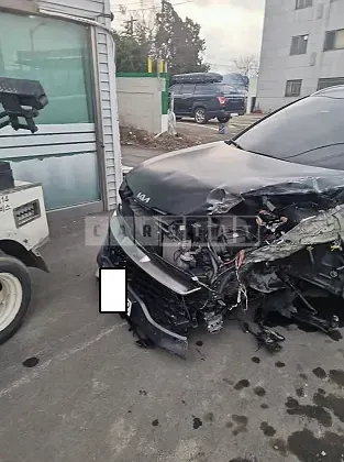 Photo 2 of 17: 2022 Kia Sportage, VIN KNAPV81BGNK003941 — Korean insurance auction