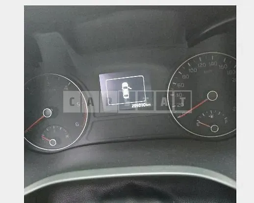 Photo 2 of 25: 2016 Kia K5 — Korean insurance auction