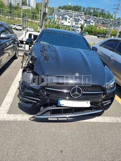 Photo 1 of 12: 2022 Mercedes-Benz E350 4Matic, VIN W1KZF8GB8NB048858 — Korean insurance auction