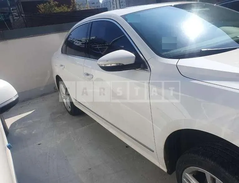 Photo 2 of 16: 2014 Volkswagen Passat 2.0 TDI — Korean insurance auction