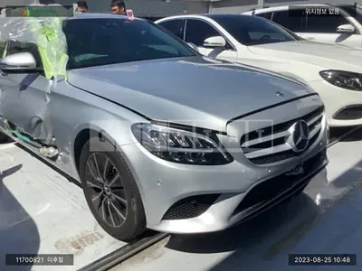 Photo 1 of 10: 2019 Mercedes-Benz C200, VIN WDDWF8AB6KR497258 — Korean insurance auction