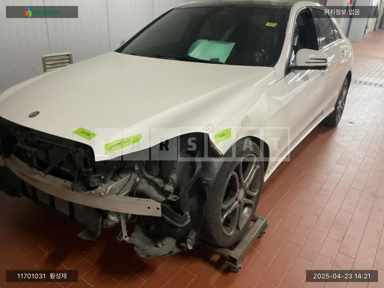 Photo 2 of 30: 2015 Mercedes-Benz E250 BlueTec 4Matic, VIN WDDHF9HB8GB283893 — Korean insurance auction