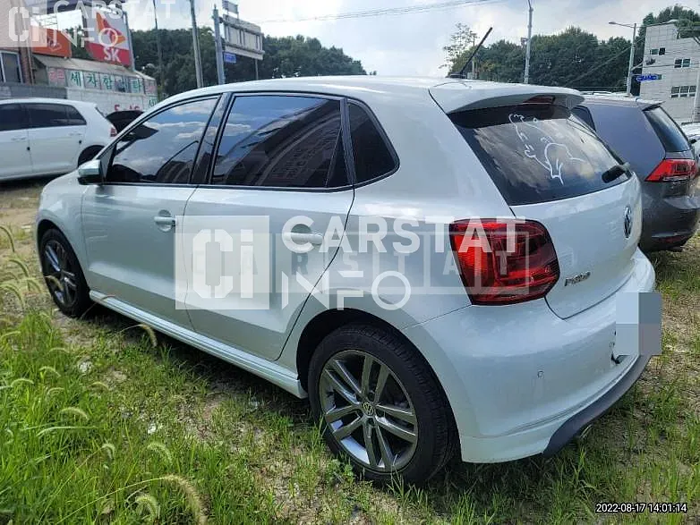 Photo 2 of 21: 2015 Volkswagen Polo 5 FL 1.4 TDI BMT, VIN WVWZZZ6RZFY256769 — Korean insurance auction