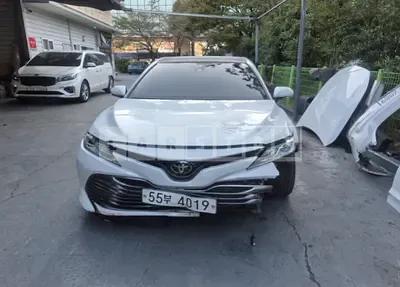 Photo 1 of 31: 2018 Toyota Camry — Korean insurance auction