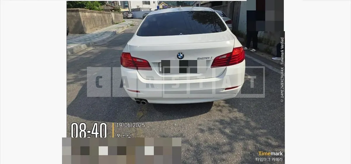 Photo 2 of 8: 2015 BMW 528i — Korean insurance auction