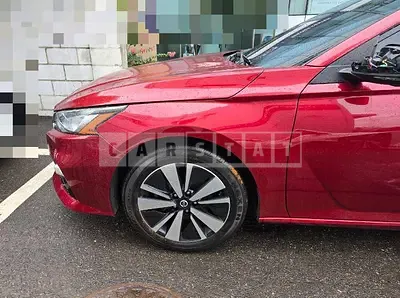 Photo 1 of 31: 2019 Nissan Altima 2.5 — Korean insurance auction