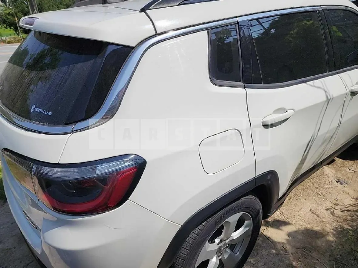 Photo 2 of 14: 2018 Jeep Zip Compass 2.4, VIN 3C4NJDBB9JT396569 — Korean insurance auction