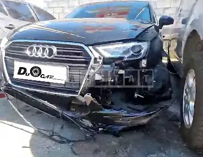Photo 2 of 34: 2018 Audi I 40TFSI, VIN WAUZZZ8V1J1082573 — Korean insurance auction