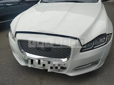 Photo 1 of 19: 2016 Jaguar XJ 3.0d, VIN SAJAA2298GNV92710 — Korean insurance auction