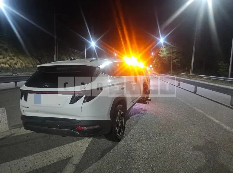 Photo 2 of 4: 2023 Hyundai Tucson NX4 — Korean insurance auction