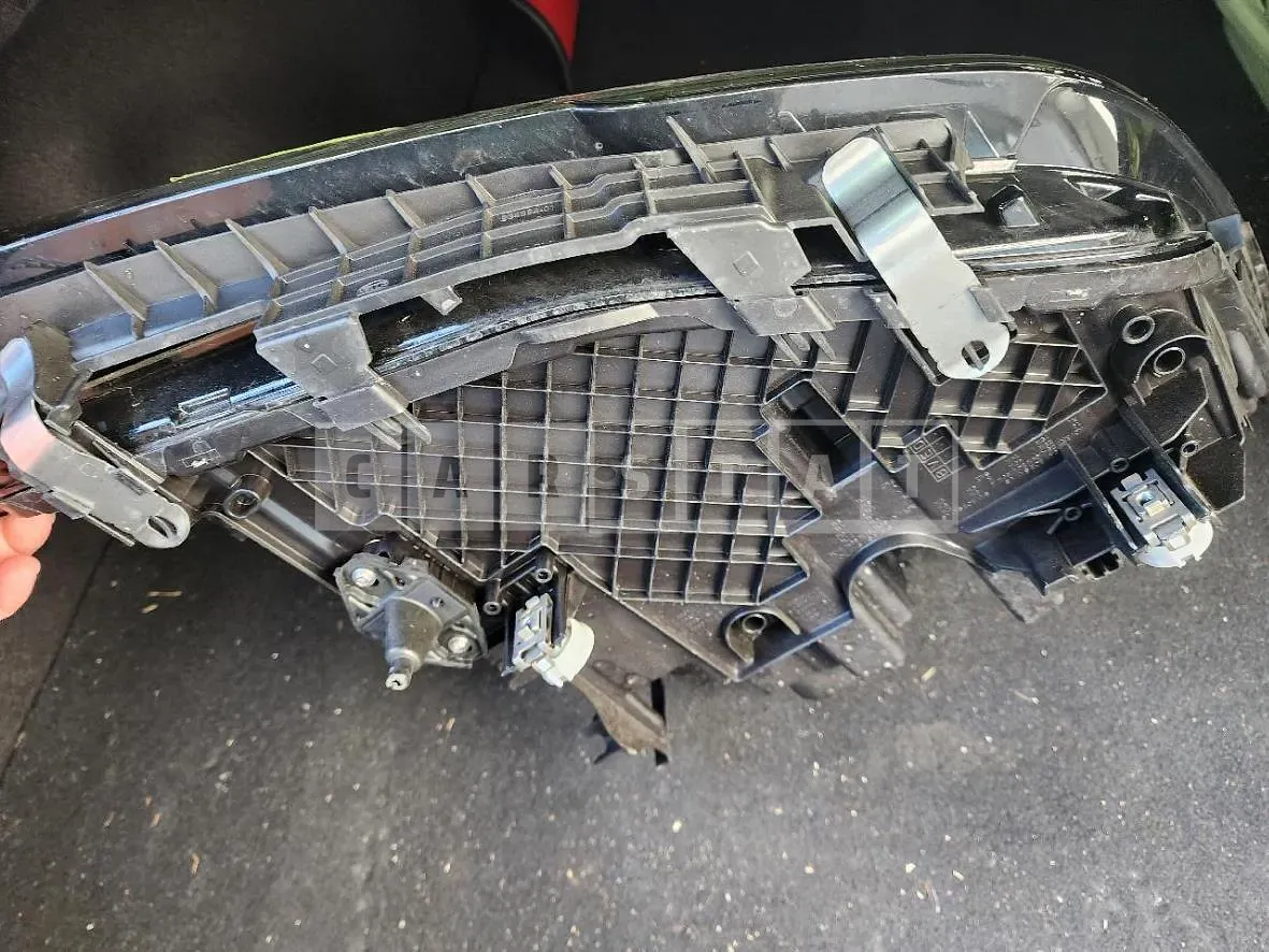 Photo 2 of 5: 2022 BMW (parts) 520i Light — Korean insurance auction