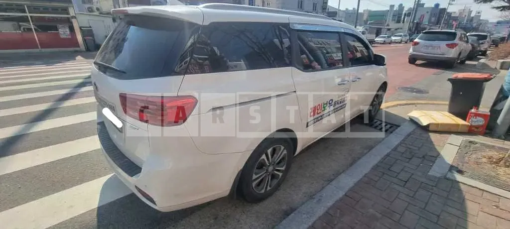Photo 2 of 9: 2020 Kia Carnival, VIN KNAMB81ABLS638011 — Korean insurance auction