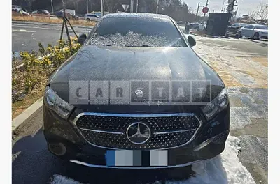 Photo 1 of 44: 2024 Mercedes-Benz E 200 — Korean insurance auction