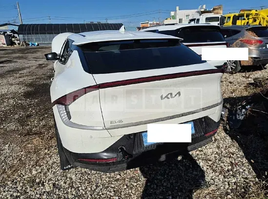 Photo 2 of 33: 2023 Kia EV6, VIN KNAC381AFPA127939 — Korean insurance auction