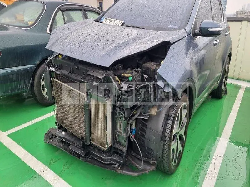 Photo 2 of 22: 2016 Kia Sportage, VIN KNAPN813BGK034501 — Korean insurance auction