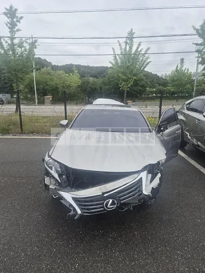 2017 Lexus ES300h
