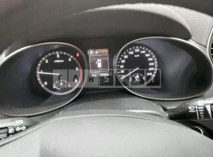 Photo 2 of 10: 2016 Hyundai Santa Fe DM — Korean insurance auction