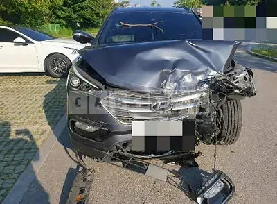 Photo 1 of 7: 2015 Hyundai Santa Fe DM — Korean insurance auction