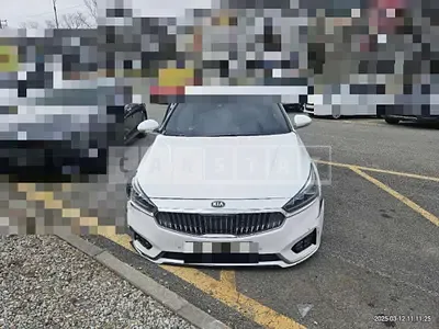 Photo 1 of 20: 2019 Kia K7 2.4 — Korean insurance auction
