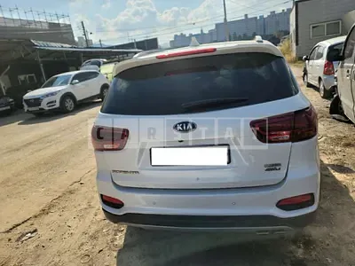 Photo 1 of 10: 2018 Kia Sorento, VIN KNAPH81BDJA405322 — Korean insurance auction