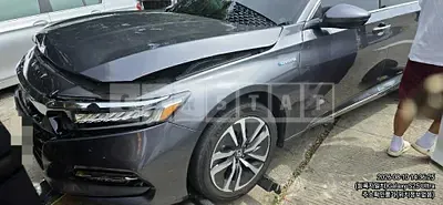 Photo 1 of 6: 2019 Honda Accord Hybrid — Korean insurance auction