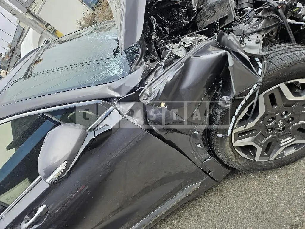 Photo 2 of 13: 2023 Hyundai Santa Fe Hybrid, VIN KMHS5811BPU081910 — Korean insurance auction