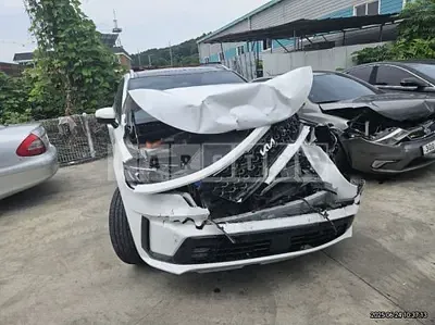 Photo 1 of 16: 2023 Kia Sorento — Korean insurance auction