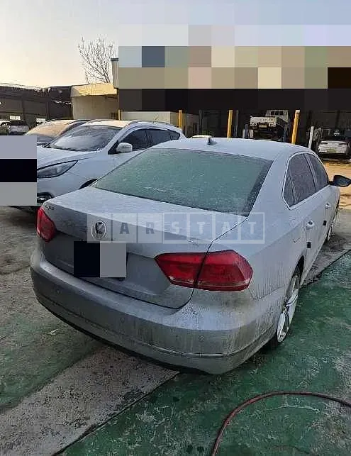 Photo 2 of 16: 2014 Volkswagen Passat 2.0 TDI — Korean insurance auction
