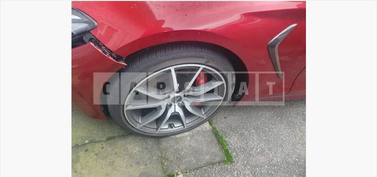 Photo 2 of 16: 2018 Genesis G70 3.3T, VIN KMTG541EDJU012372 — Korean insurance auction
