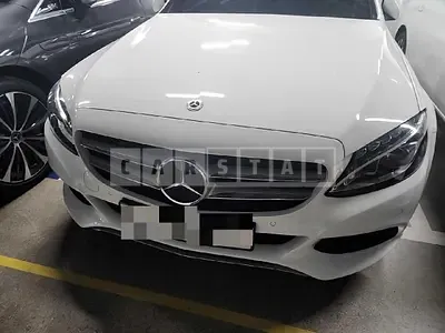 Photo 1 of 24: 2018 Mercedes-Benz C350 e — Korean insurance auction