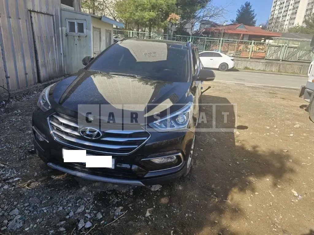 Photo 2 of 10: 2018 Hyundai Santa Fe, VIN KMHSW81UBJU799684 — Korean insurance auction