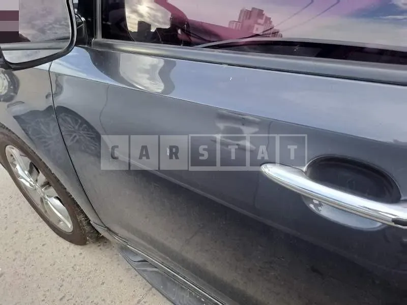 Photo 2 of 20: 2015 Kia Carnivals — Korean insurance auction