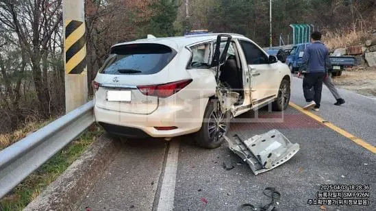 Photo 2 of 17: 2017 Infiniti QX60 — Korean insurance auction