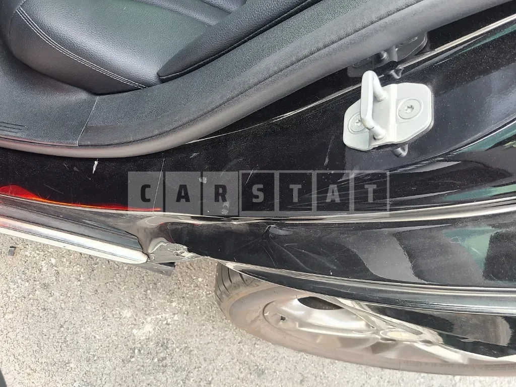Photo 2 of 20: 2014 Mercedes-Benz C 200, VIN WDDWF4CB6FF096869 — Korean insurance auction