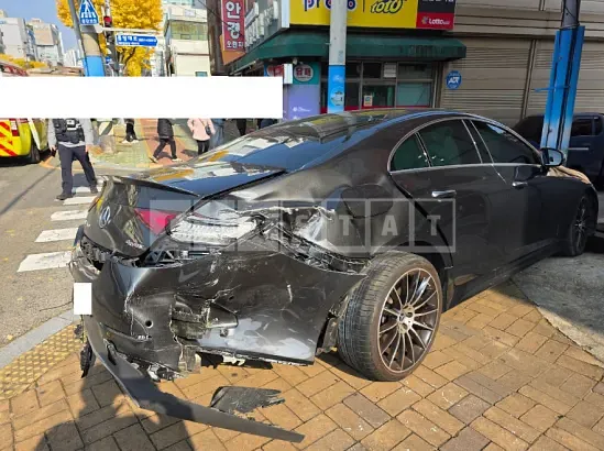 Photo 2 of 24: 2021 Mercedes-Benz CLS450 4Matic — Korean insurance auction