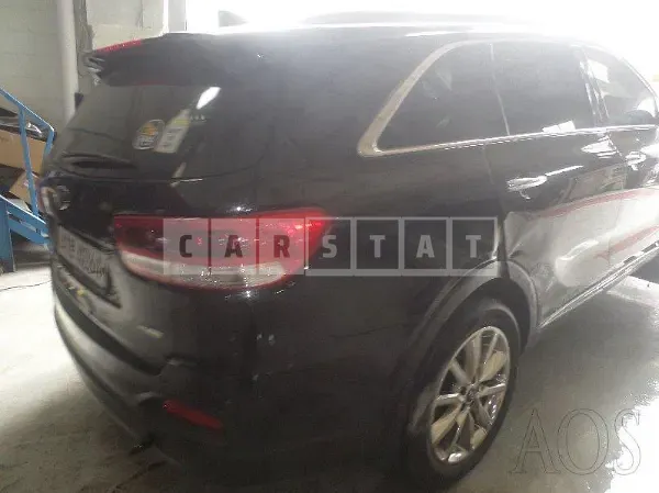 Photo 2 of 41: 2017 Kia Sorento, VIN KNAPK81ABHA378033 — Korean insurance auction