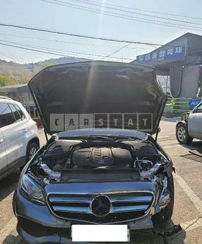 Photo 1 of 11: 2017 Mercedes-Benz E220d, VIN WDDZF0EBXHA218409 — Korean insurance auction