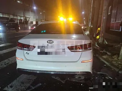 Photo 1 of 5: 2018 Kia K5 LPI — Korean insurance auction