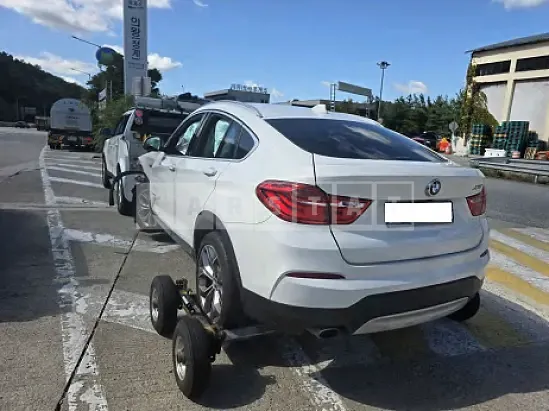 Photo 2 of 6: 2016 BMW X4 xDrive 20d — Korean insurance auction