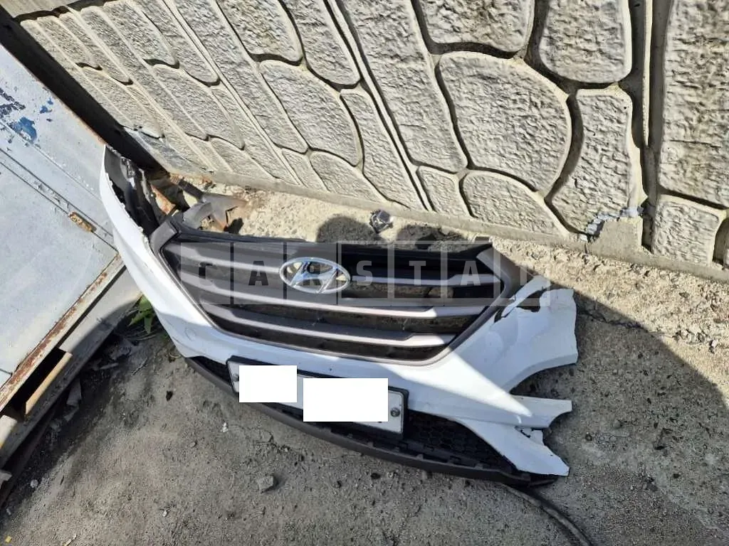 Photo 2 of 6: 2016 Hyundai Tucson — Korean insurance auction