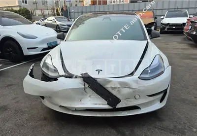 Photo 1 of 11: 2021 Tesla Model 3 LongRange, VIN 5YJ3E1EB8MF946613 — Korean insurance auction