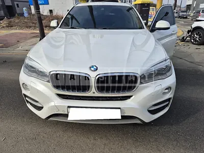 Photo 1 of 18: 2015 BMW X6 xDrive 30d, VIN WBAKV2100G0R25678 — Korean insurance auction