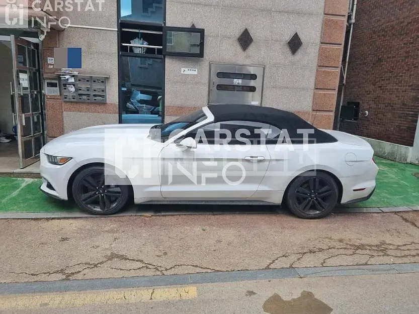Photo 2 of 11: 2015 Ford Supford Mustang 2.3 Convertible — Korean insurance auction