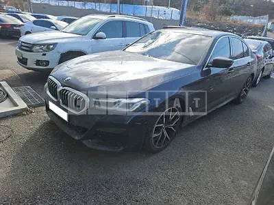 2022 BMW 530i