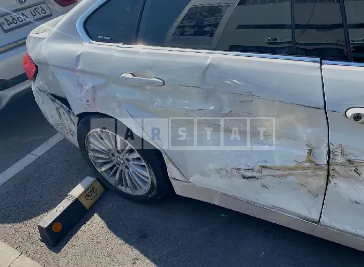 Photo 2 of 9: 2016 BMW 420d GranCoupe, VIN WBA4E9100GG596487 — Korean insurance auction