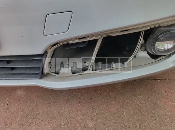 Photo 2 of 9: 2016 BMW 520d, VIN WBA5E5105GG074273 — Korean insurance auction