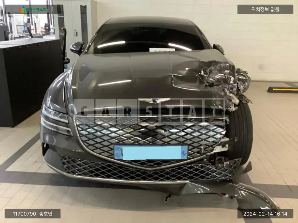 Photo 2 of 17: 2022 Genesis G80, VIN KMTGE411PNU004739 — Korean insurance auction