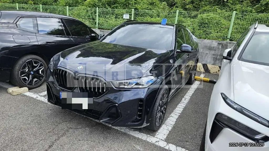 Photo 2 of 35: 2024 BMW X6 xDrive40i M Sport — Korean insurance auction